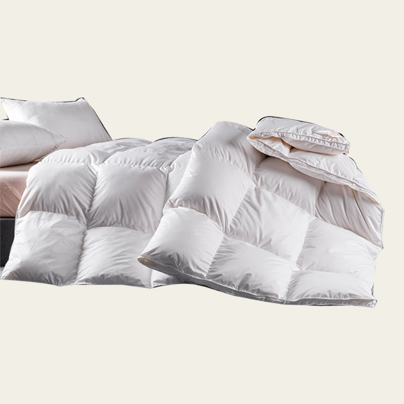 Colcha de penas de ganso de luz branca